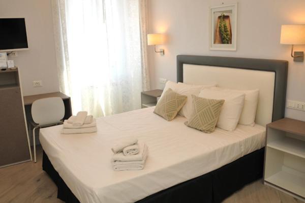 Migdal Luxury Suites Roma Porta Portese Esterno foto